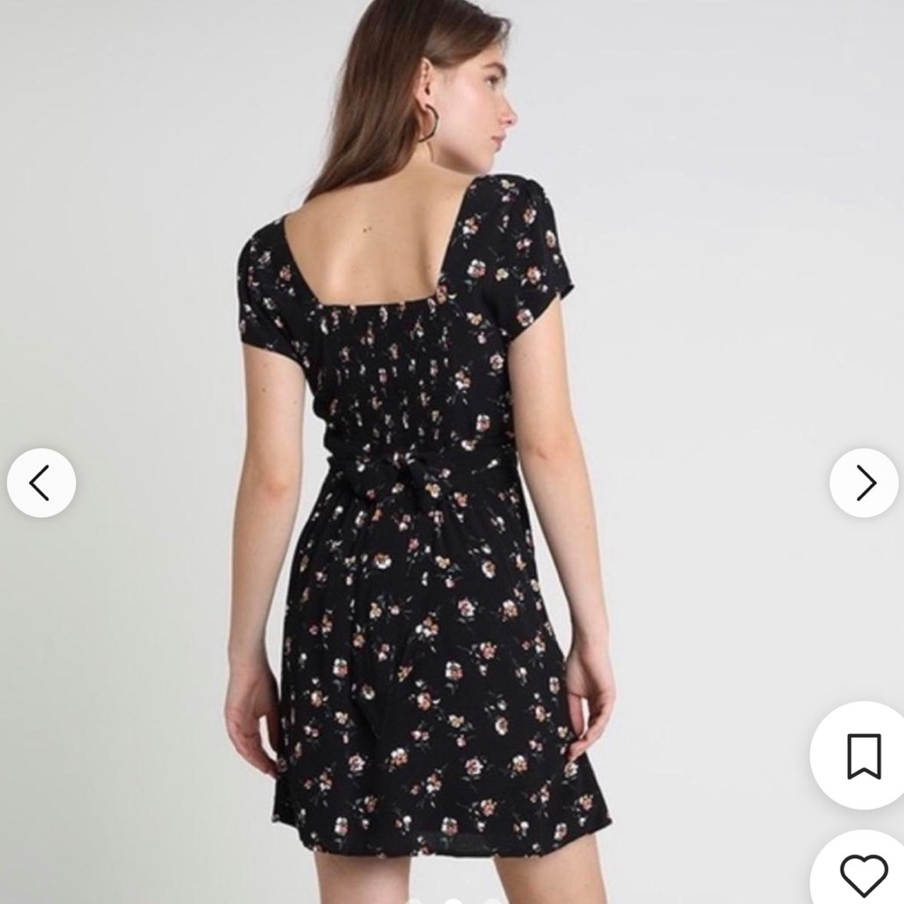 Abercrombie and Fitch Floral Mini Dress - Picture 2 of 6